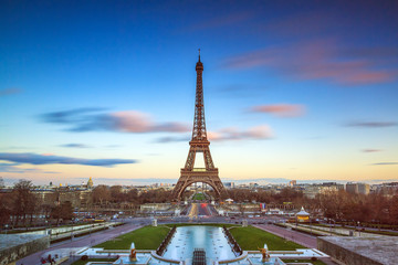 Beautiful view of the Eiffel tower in Paris, France, at sunset   © dennisvdwater