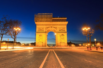 Fototapeta na wymiar Beautiful night view of the Arc de Triomphe in Paris, France