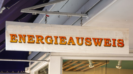 Obraz premium Schild 343 - Energieausweis