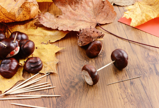 autumn tinker creative figures of Chestnuts