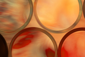 Reagenzgläser bunt von oben künstlerisch