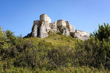 Fototapeta na wymiar ruins of old abandoned castle in slovakia