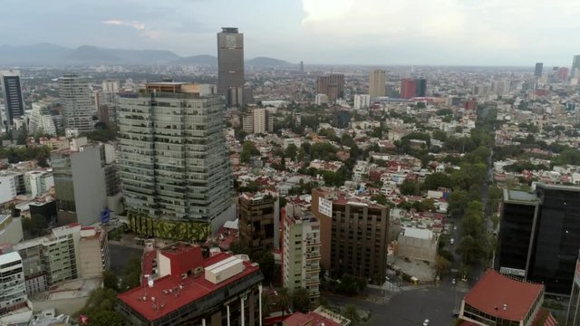 Atardecer en la Ciudad de M&eacute;xico