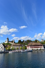 Fototapeta na wymiar Schaffhausen am Rhein 
