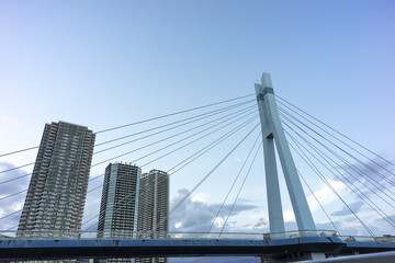 Obraz premium tatsumi sakurabashi bridge over shinonome canal tokyo