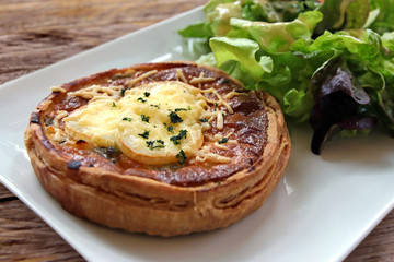leek and goat cheese quiche
