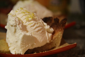 Baked ice cream