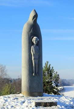 Radonezh - the monument to Sergei Radonezh - young Bartholomew