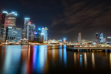 Fototapeta na wymiar Singapore by night