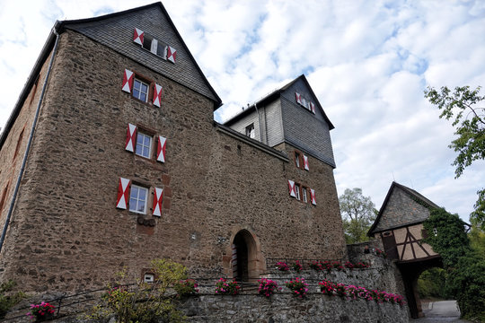 Jugendburg Hessenstein im Nationalpark Kellerwald-Edersee