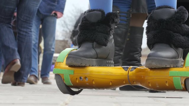 Legs ride on the Segway in public plac