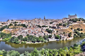 Fototapeta na wymiar Toledo is a historic city in Castilla La Mancha, sitting majestically above the Tagus River, Spain