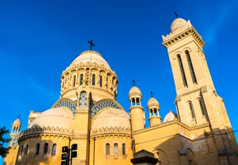 Gardinen Our Lady of Africa Basilica in Algiers, Algeria © Leonid Andronov