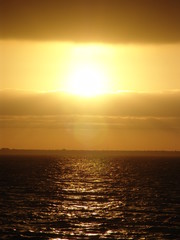 Fototapeta premium Yellow Sunset at the Ocean