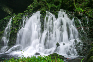 Obraz premium 元滝伏流水