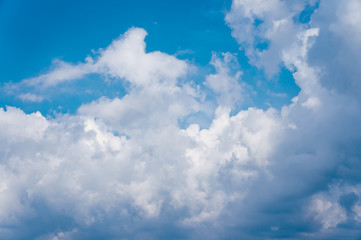 Obraz na płótnie Canvas Beauty sky with cloudy, serenity nature background.