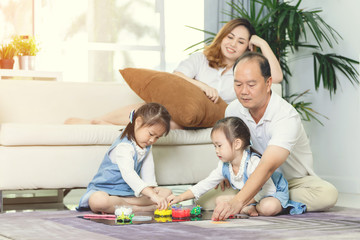 Obraz premium Happy asian family lifestyle at home.