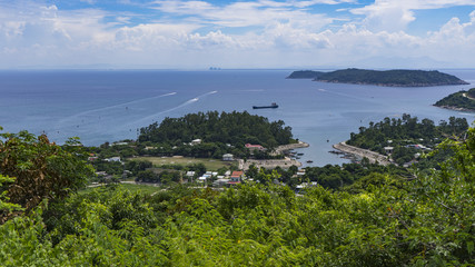 Fototapeta na wymiar View of the pier on the island of Cham in Vietnam. Beautiful landscape.