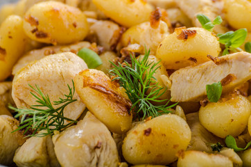 Fried gnocchi chicken curry