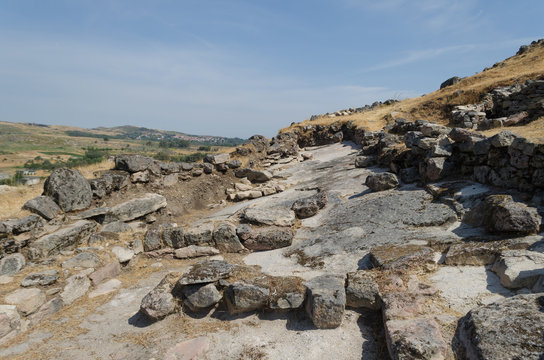 Excavaci&oacute;n arqueol&oacute;gica en el Castro de Saceda, Cualedro. Ourense. Galicia, Espa&ntilde;a.