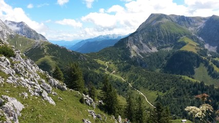 Fototapeta na wymiar Panoramic view of beautiful mountain Landscape in the Bavarian Alps, Berchtesgaden, Nationalpark Berchtesgadener Land, Bavaria, Germany