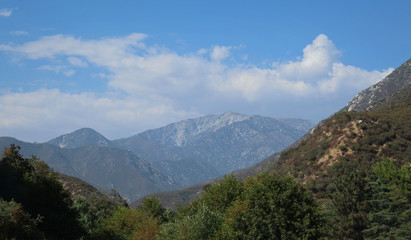 Fototapeta na wymiar Angeles National Forest, San Gabriel Mountains, California