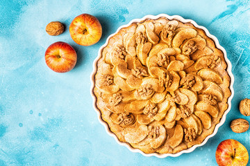 Apple pie with walnuts and cinnamon.