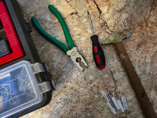 construction tools and fixing materials