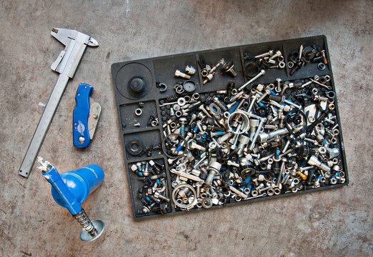 workshop tools for bicycles