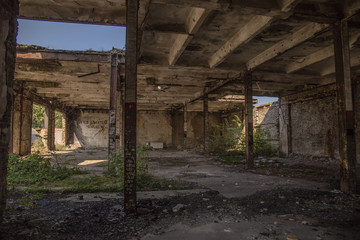 Fototapeta na wymiar old ruins of a military facility