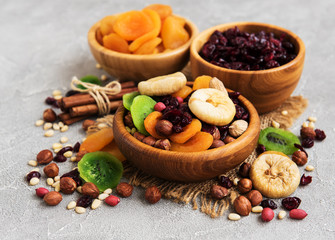 Mixed dried fruits