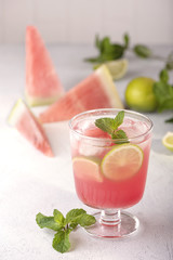 cocktail watermelon and lime