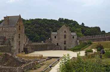 Fototapeta na wymiar Tour Raoul and Tour Surienne of Fougeres castle