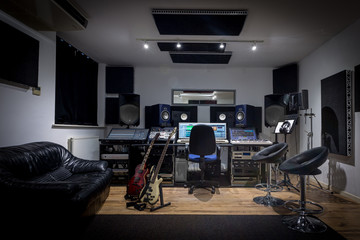 Recording Studio Control Room (no engineer) - obrazy, fototapety, plakaty