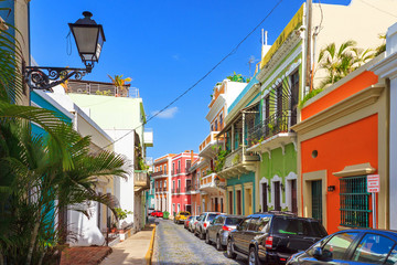 Fototapeta na wymiar Beautiful typical traditional vibrant street in San Juan, Puerto Rico 