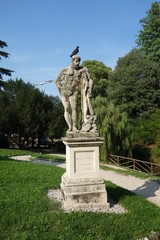 Obraz premium Hercules Statue in Salvi Garden