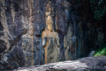 Fototapeta na wymiar Temple de Buduruvagala Statue en Pierre Bouddhiste Sri Lanka