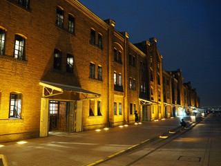 都市景観　横浜　夜景　赤レンガ倉庫