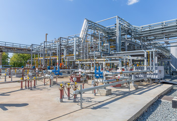chemical production, distillation column