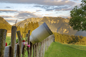 Allgäu - Alpe - Milchkanne - urig - traditionell - Idylle
