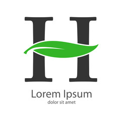 Logotipo letra H gris con hoja verde