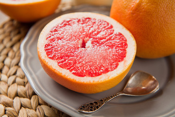 grapefruit top position