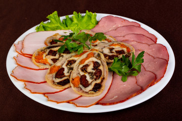 Sausages plate mix