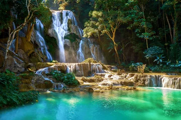Fototapete Wasserfälle Schöner Wasserfall Kuang Si in Laos