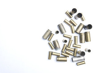 Shelling guns placed on white ground.