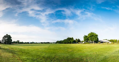 Fototapeten Panorama des ländlichen Feldes © luchschenF