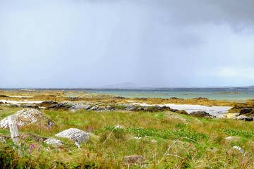 Grain de pluie, plage sauvage et irlande