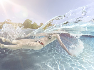 Sprung ins Wasser © Andre Karambatsos