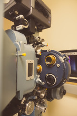 Naklejka premium Vintage movie projector