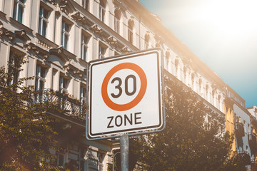 number 30 traffic limit zone
